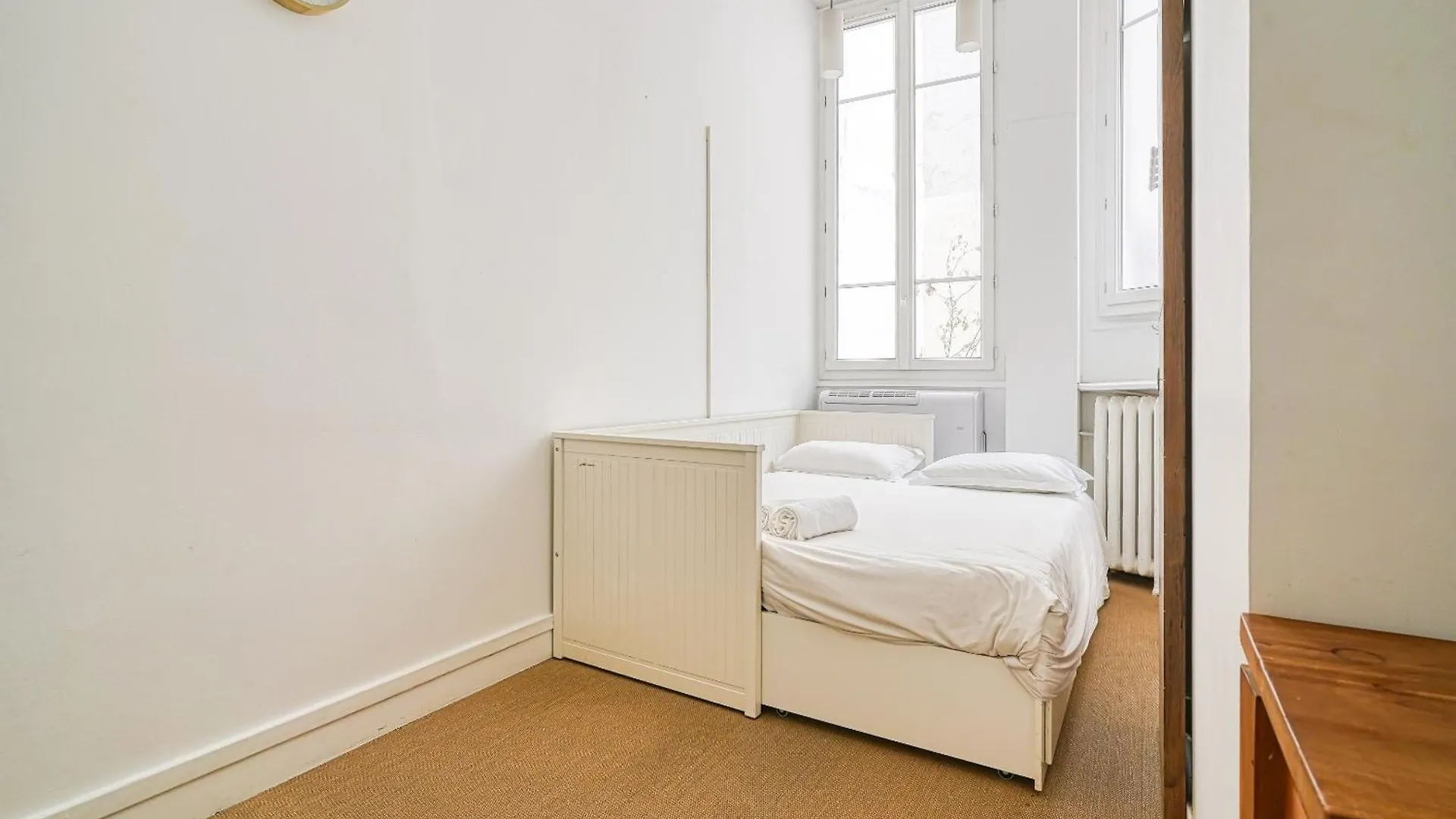 Apartment Arc De Triomphe Champs Elysees 파리