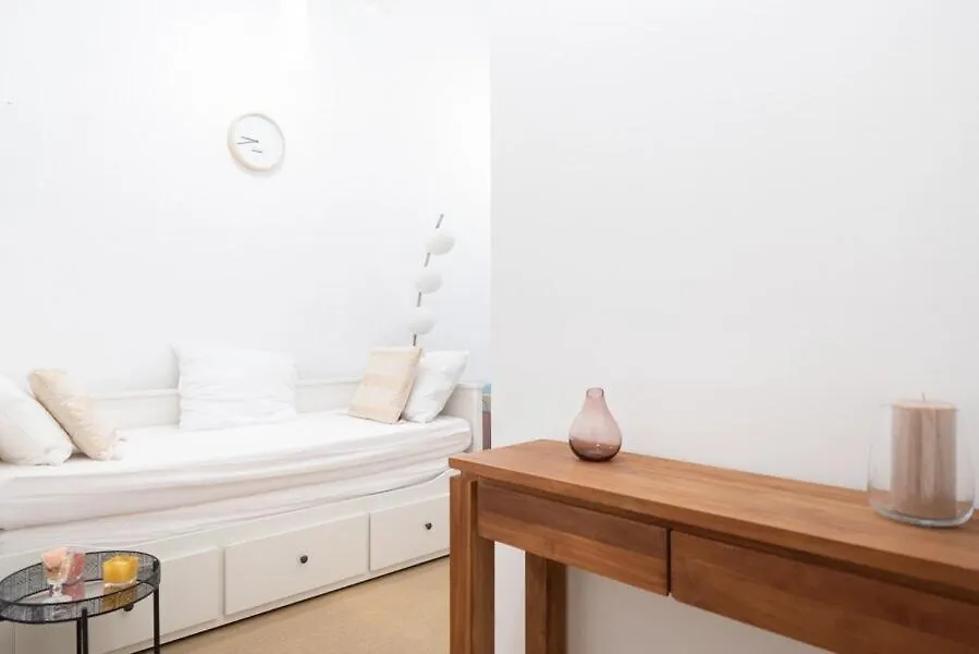Apartment Arc De Triomphe Champs Elysees Parijs
